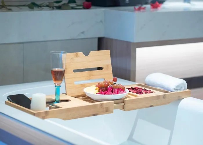 A La Carte Residences Căn Hộ 5 Stars Cạnh Biển * Hạ Long