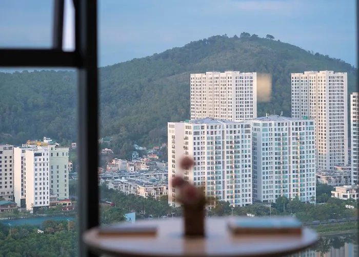 Căn hộ A La Carte Residences Căn Hộ 5 Stars Cạnh Biển Hạ Long