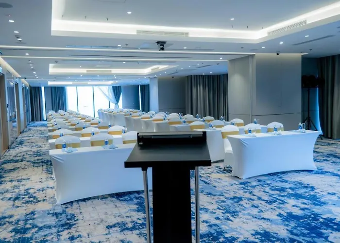 Căn hộ A La Carte Residences Căn Hộ 5 Stars Cạnh Biển Hạ Long
